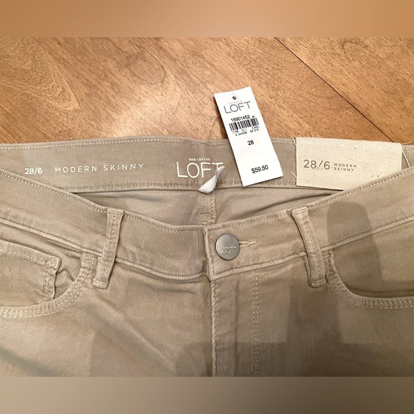 NWT LOFT Super Skinny Cords - Picture 3 of 3